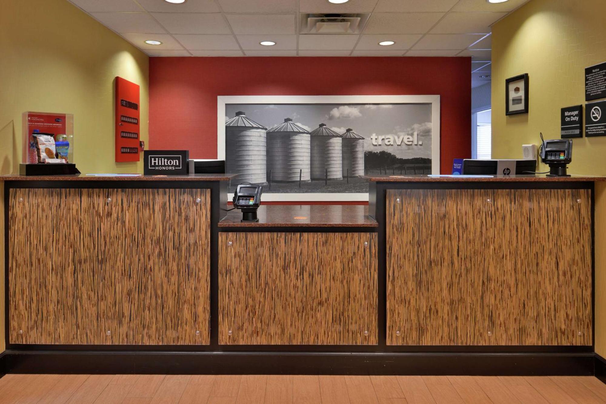 Hampton Inn - Greenville Exterior photo